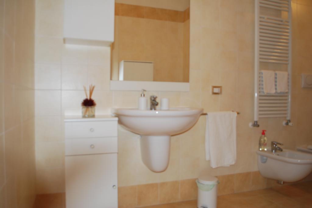 Lovely Apartment Verona Bagian luar foto